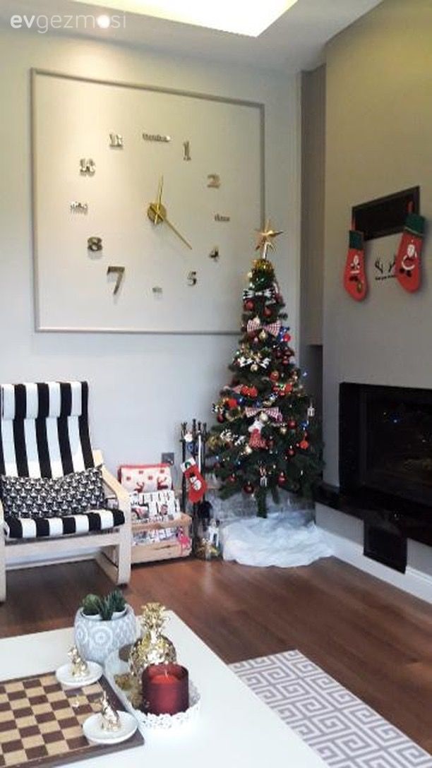 Şömine, Yılbaşı dekorasyonu, Berjer, Orta sehpa, Sehpa üstü aksesuarı