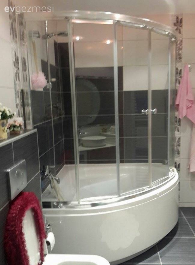 Ayşegül hanımın konforlu ve şık evinden kareler..