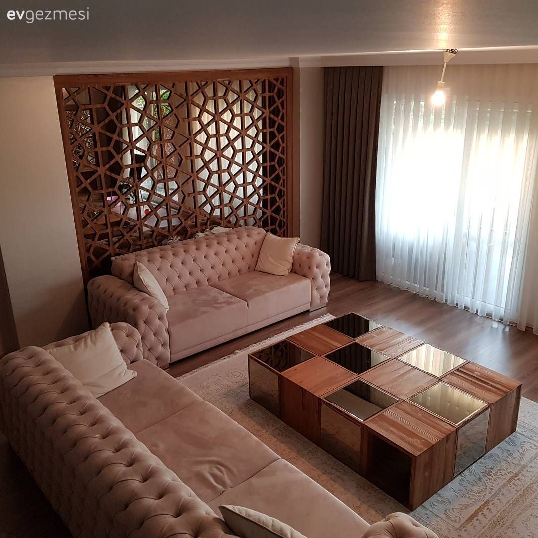 Salon, Ahşap panel, Lazer kesim duvar paneli, Ayna, Krem, Orta sehpa, Halı