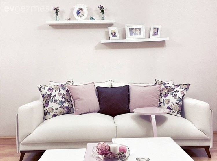 Orta sehpa, Pembe, Duvar rafı, Salon, Kırlent