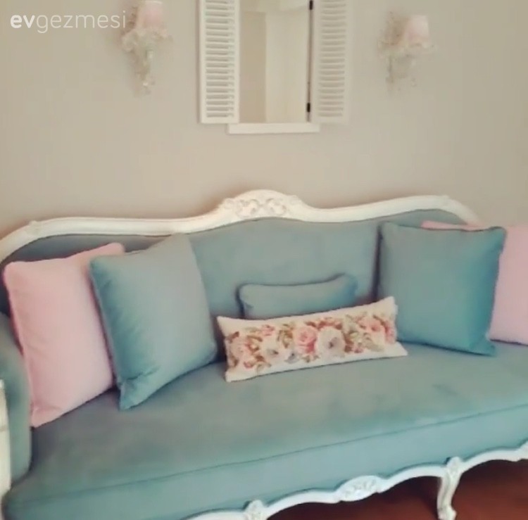 Ayşe hanımın country stilde tatlı evi..