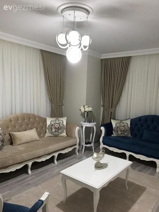 Bu Evin Dekorunda Klasiğe Sade Bir Yorum Katılmış