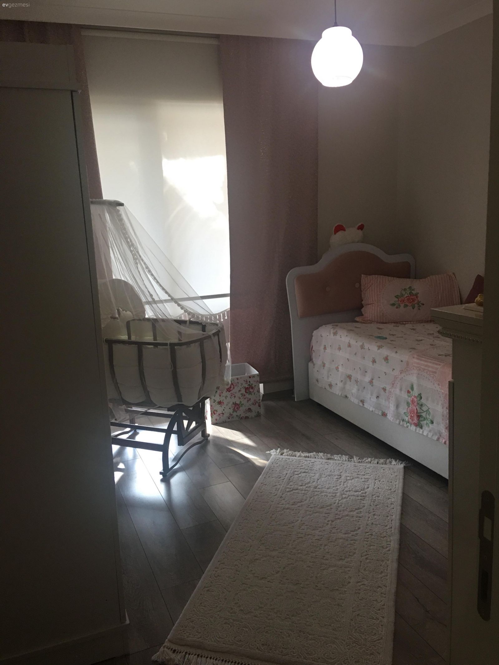 Çocuk Odası, Pembe