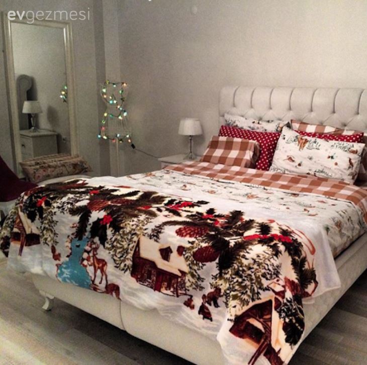 Kırmızı, Yatak Odası