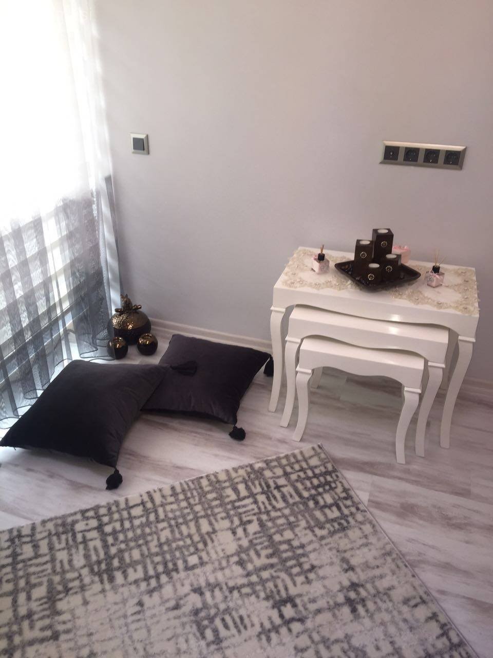 Sevcan hanımın her detayı uyumlu, iddialı ve şık evi..