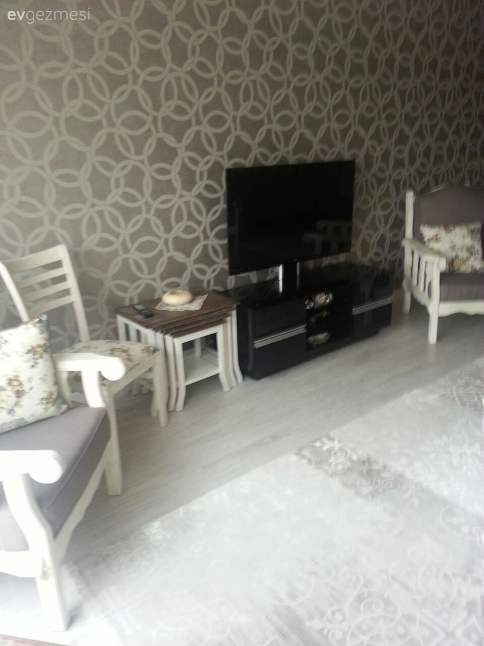 Berjer, Duvar kağıdı, Salon, Tv ünitesi