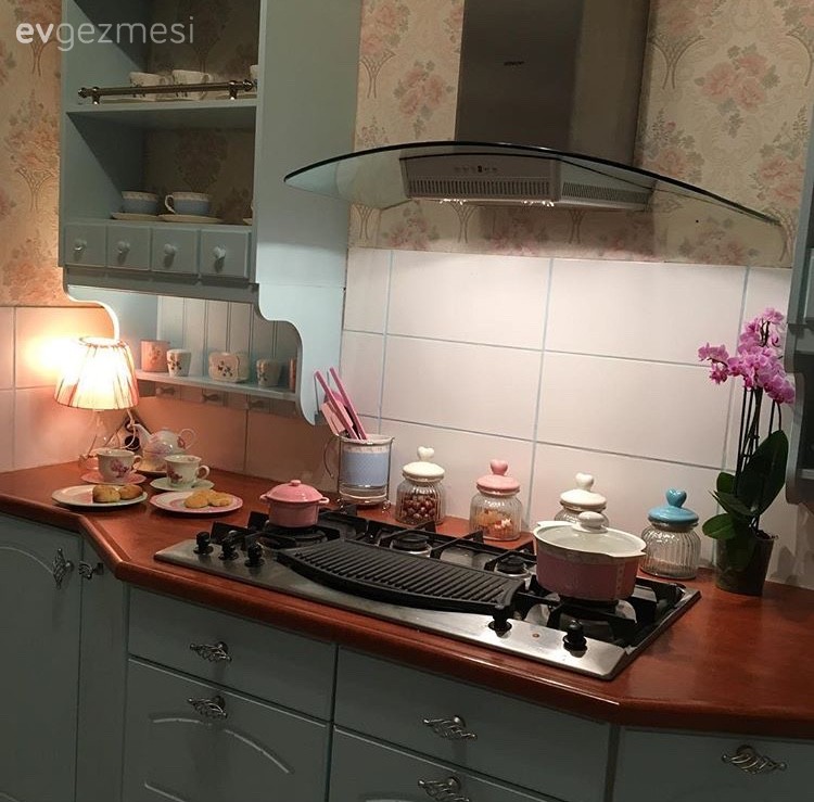 Country mutfak, Mavi, Mutfak