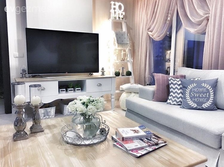 Çiğdem hanımın aksesuarlarla kimlik kazanan, tatlı evi..