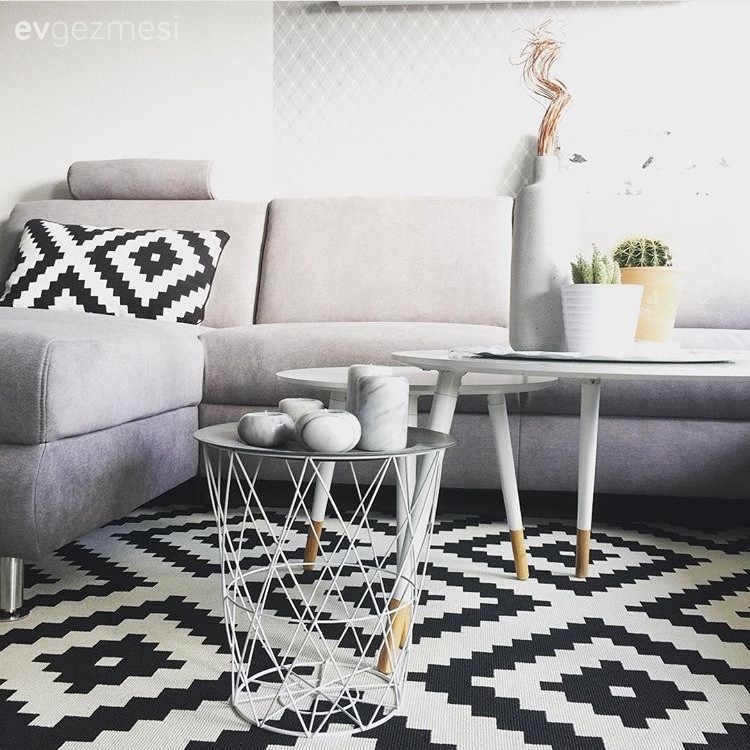 Gri, Halı, Ikea, Köşe koltuk, Modern, Salon, Sehpa, Siyah- Beyaz