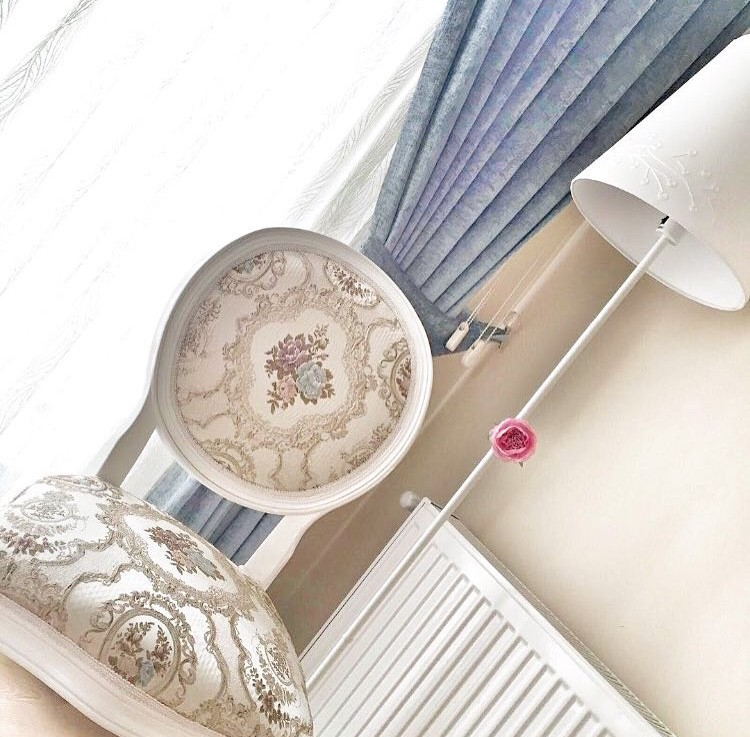 İrem hanımın yumuşak tonlarda country stil esintili evi..