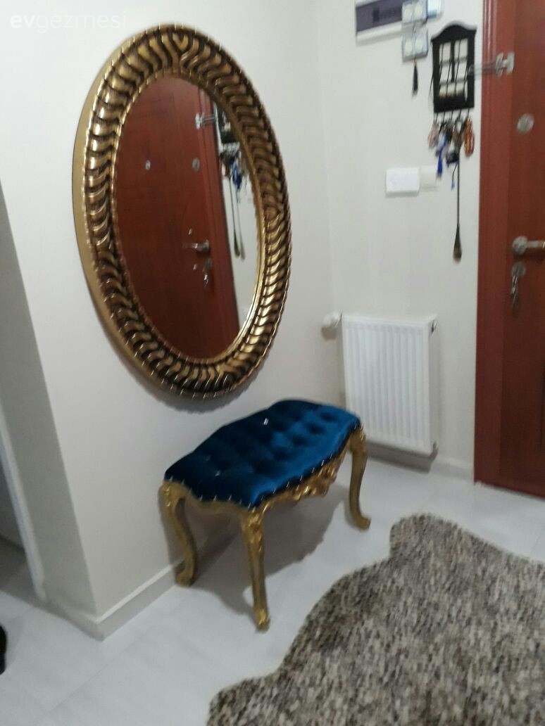 Altın, Antre, Ayna, Lacivert, Puf