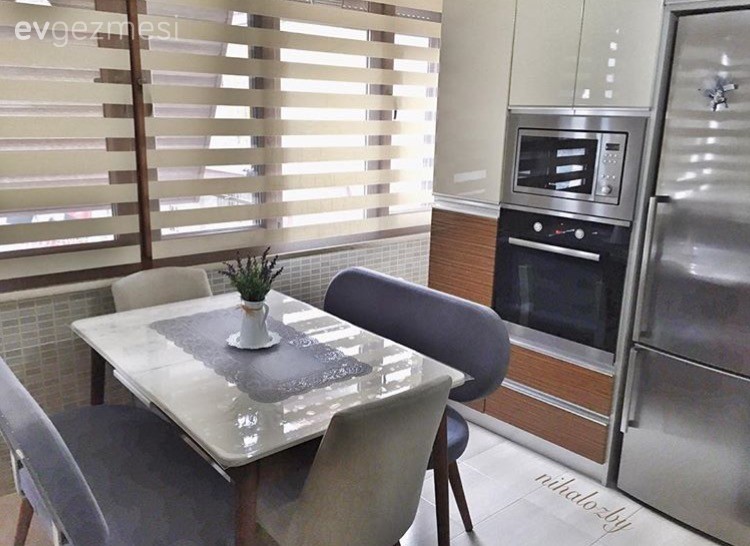 Mutfak, Mutfak masası