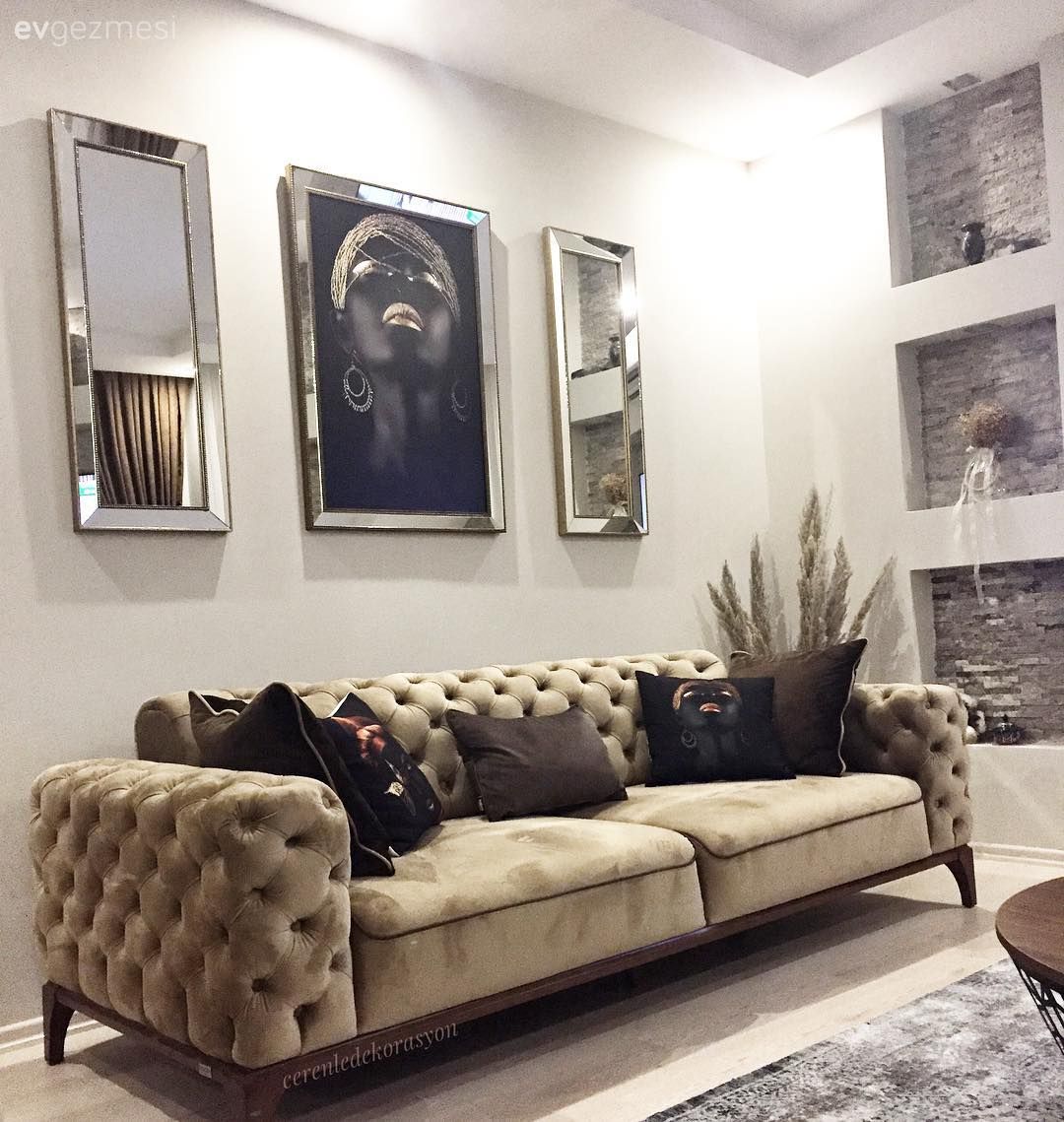 Bu Evde Stil Sahibi Parçalar Sıcak Dokularla Buluşuyor