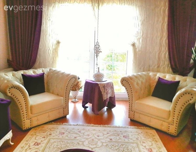 Berjer, Beyaz, Mor, Perde, Salon