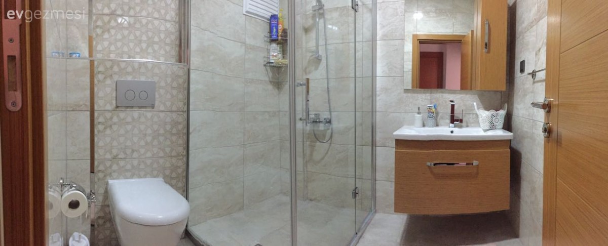 Komple bir tadilattan öncesi/sonrası kareler. Nurullah beyin evi..