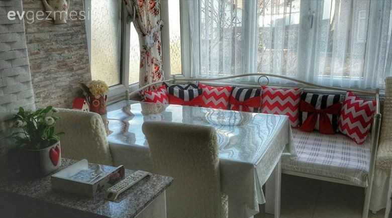 Kırmızı, Mutfak, Kırlent