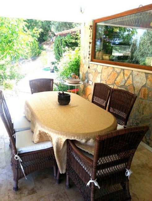 Aydın'da Zeytinlikler Arasında Otantik Bir Köy Evi!