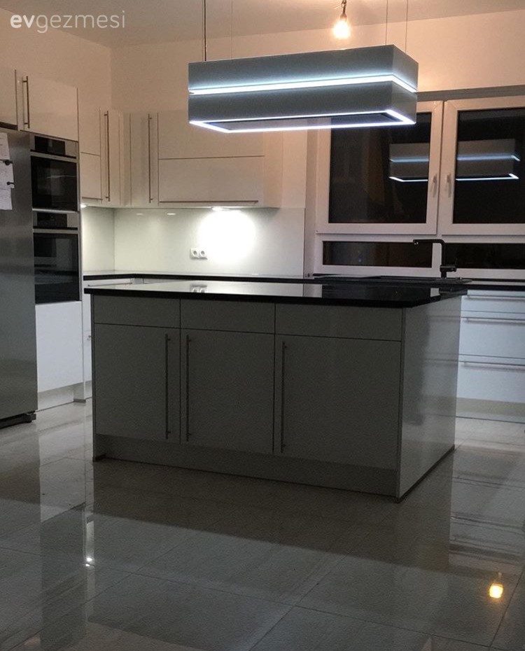 Ankastre, Beyaz mutfak, Modern mutfak, Mutfak, Ada mutfak, Siyah- Beyaz
