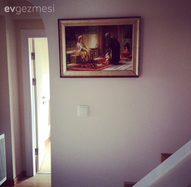 Duvar dekorasyonu, Hol