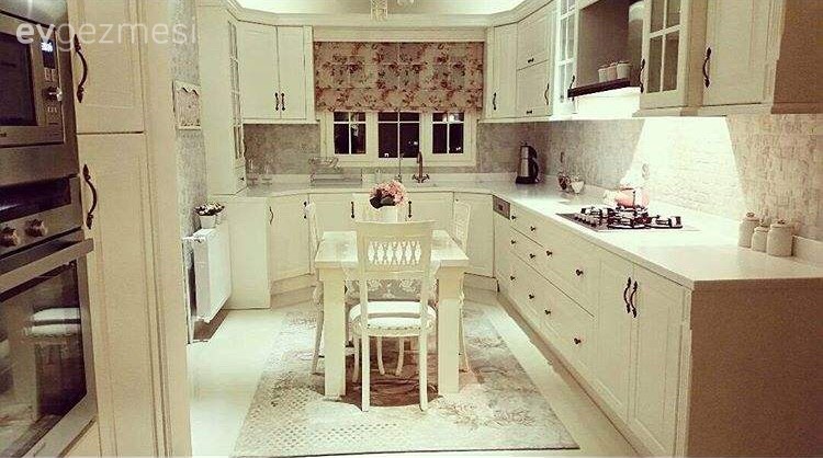 Beyaz mutfak, Halı, Mutfak, Mutfak masası