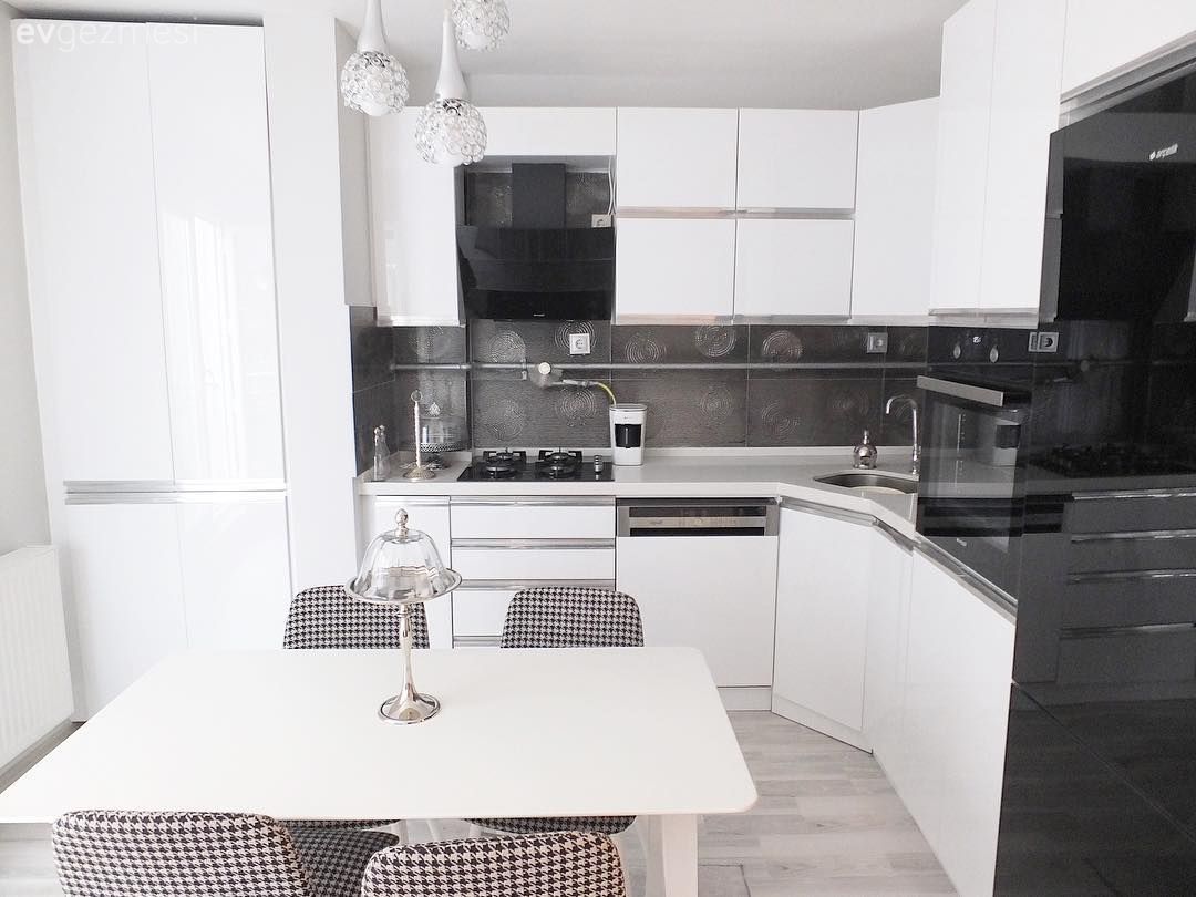 Beyaz mutfak, Siyah- Beyaz, Mutfak masası, Mutfak, Cam Ankastre