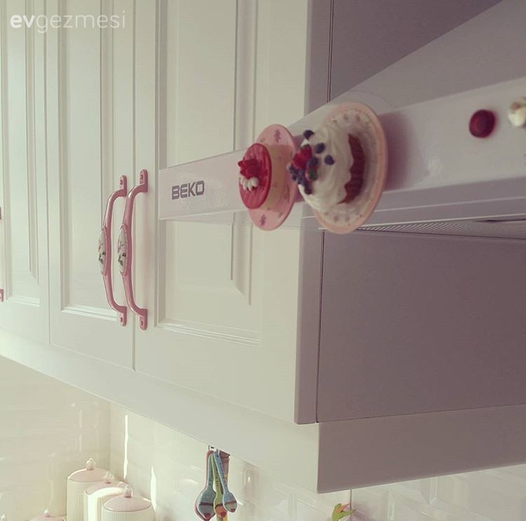 Serpil hanımın tadilat yapılıp yenilenen, cıvıl cıvıl evi..