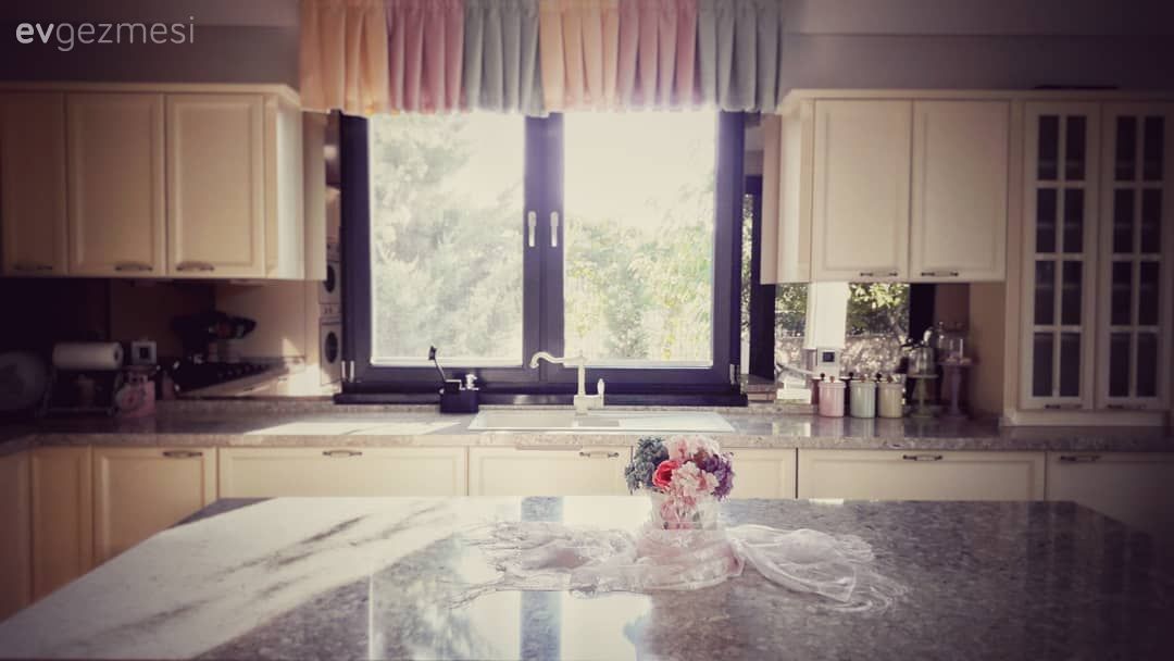 Bu Keyifli Evdeki Detaycılığa Hayran Olmamak Elde Değil.