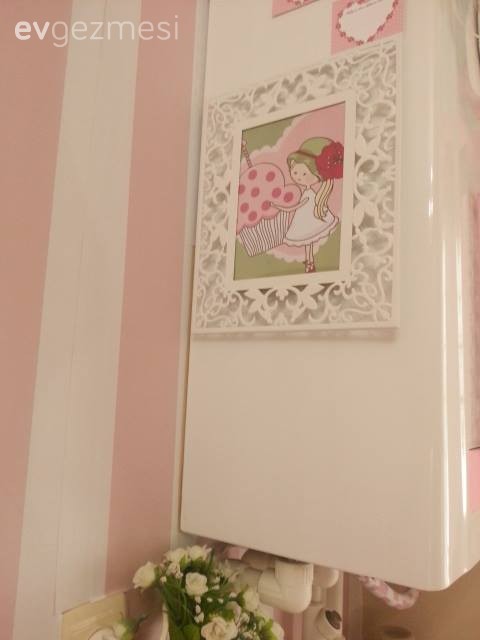 Çizgili desen, Pembe