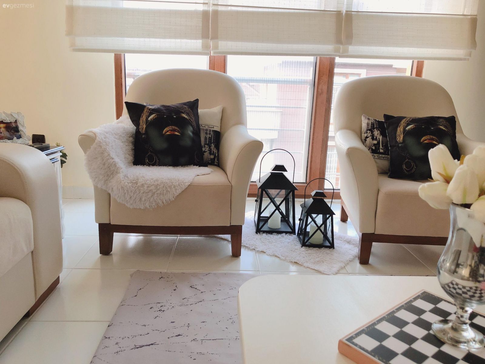 Bu Salon Sadece Boya Kullanılarak Tanınmayacak Hale Gelmiş