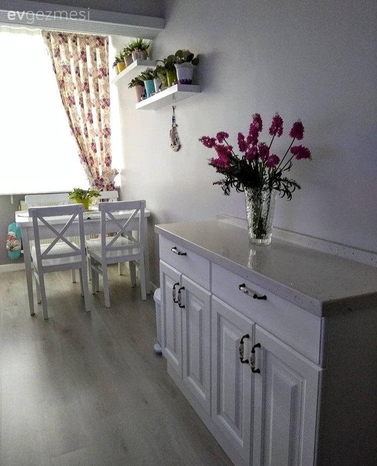 Beyaz mutfak, Country mutfak, Mutfak, Mutfak masası, Perde