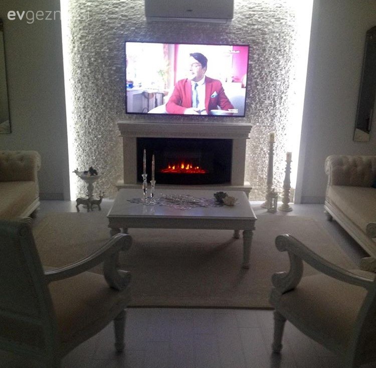 Berjer, Beyaz, Led aydınlatma, Orta sehpa, Salon, Şömine, Taş duvar