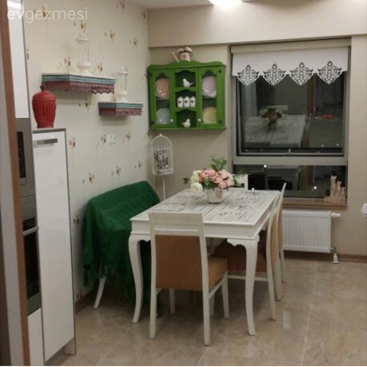 Mutfak, Mutfak masası