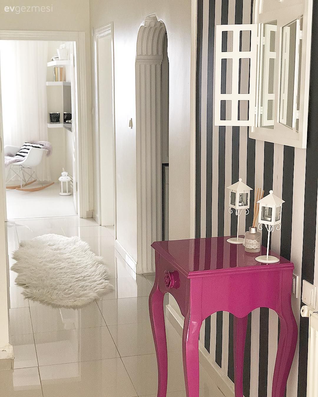 Tadilat Geçiren Bu Evin Son Hali Hem Dramatik, Hem Kullanışlı