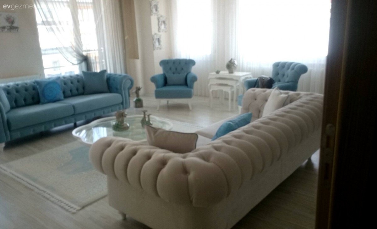 Berjer, Halı, Krem, Mavi, Orta sehpa, Perde, Salon