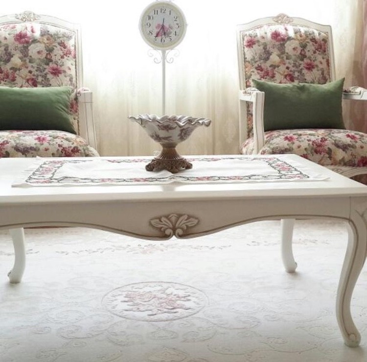 Berjer, Dekoratif Objeler, Orta sehpa, Duvar saati, Salon