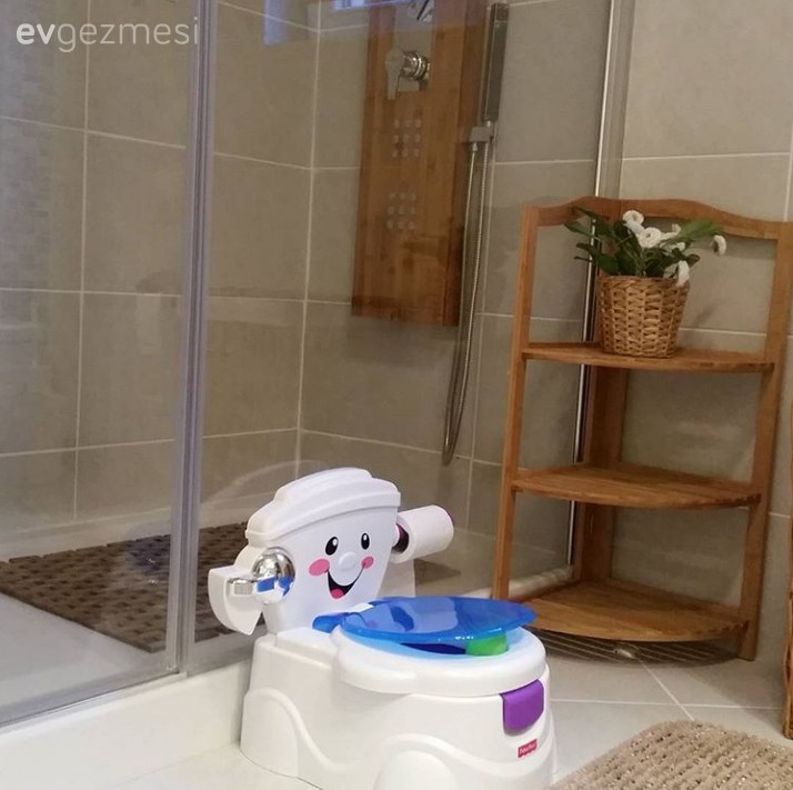 Pastel tonlarla country stil bir ev..