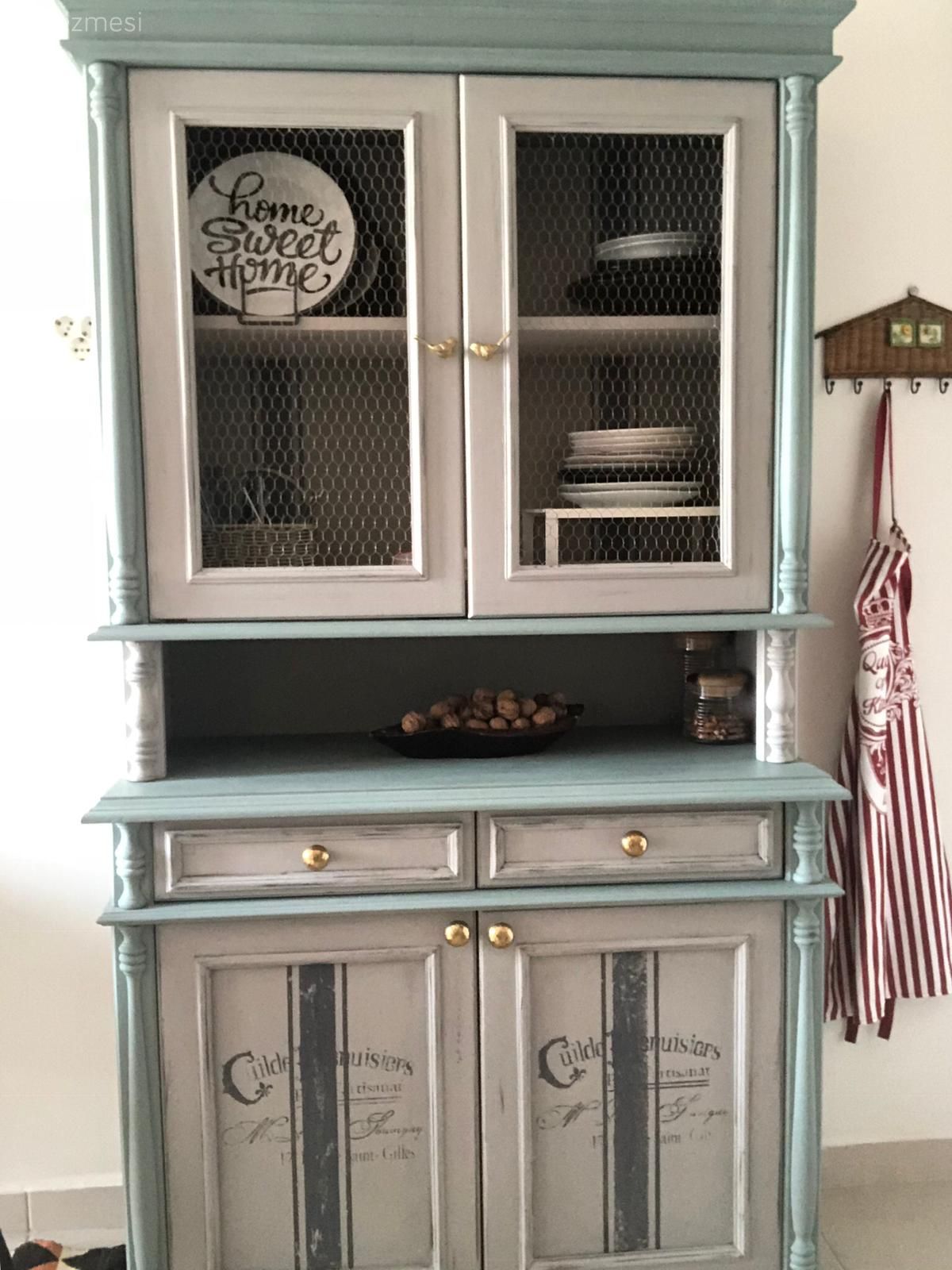 Bu Mutlu Evin Dekorasyonu Kişisel Dokunuşlar, El Emeği Parçalarla Dolu