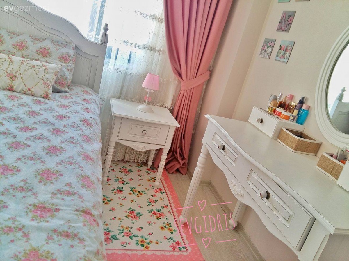 Fon perde, Halı, Pembe, Yatak Odası, Yatak örtüsü, Perde