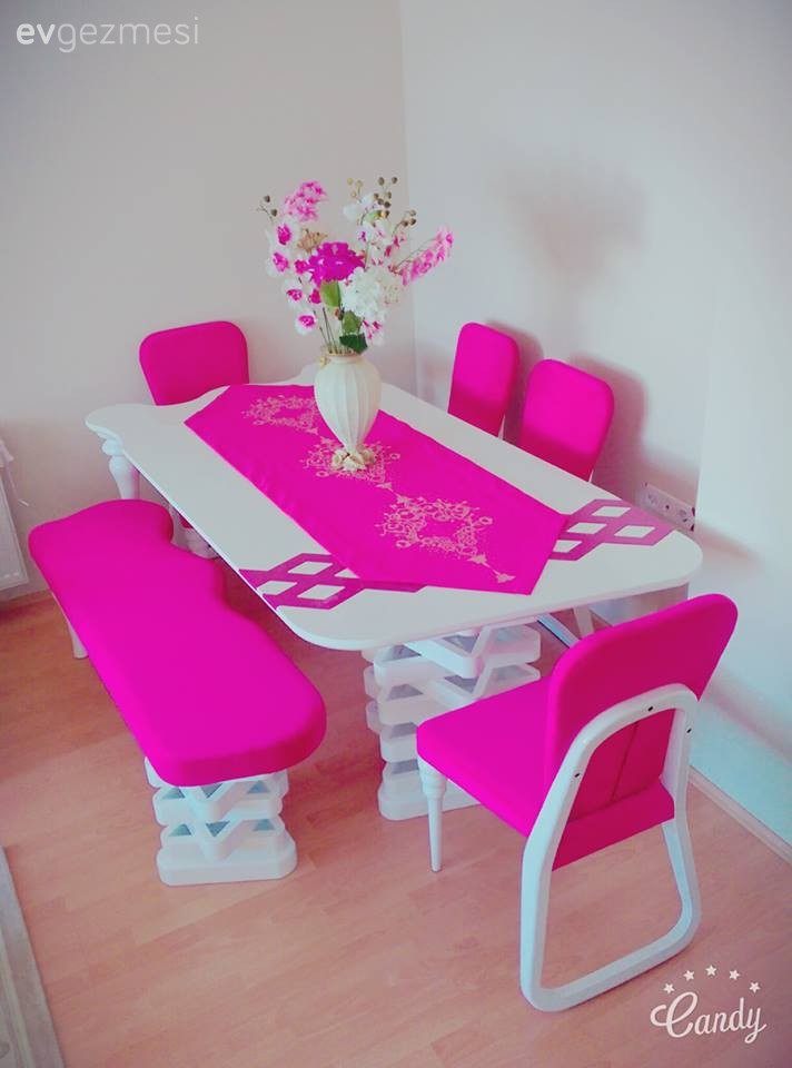 Bank, Pembe, Salon, Yemek Odası