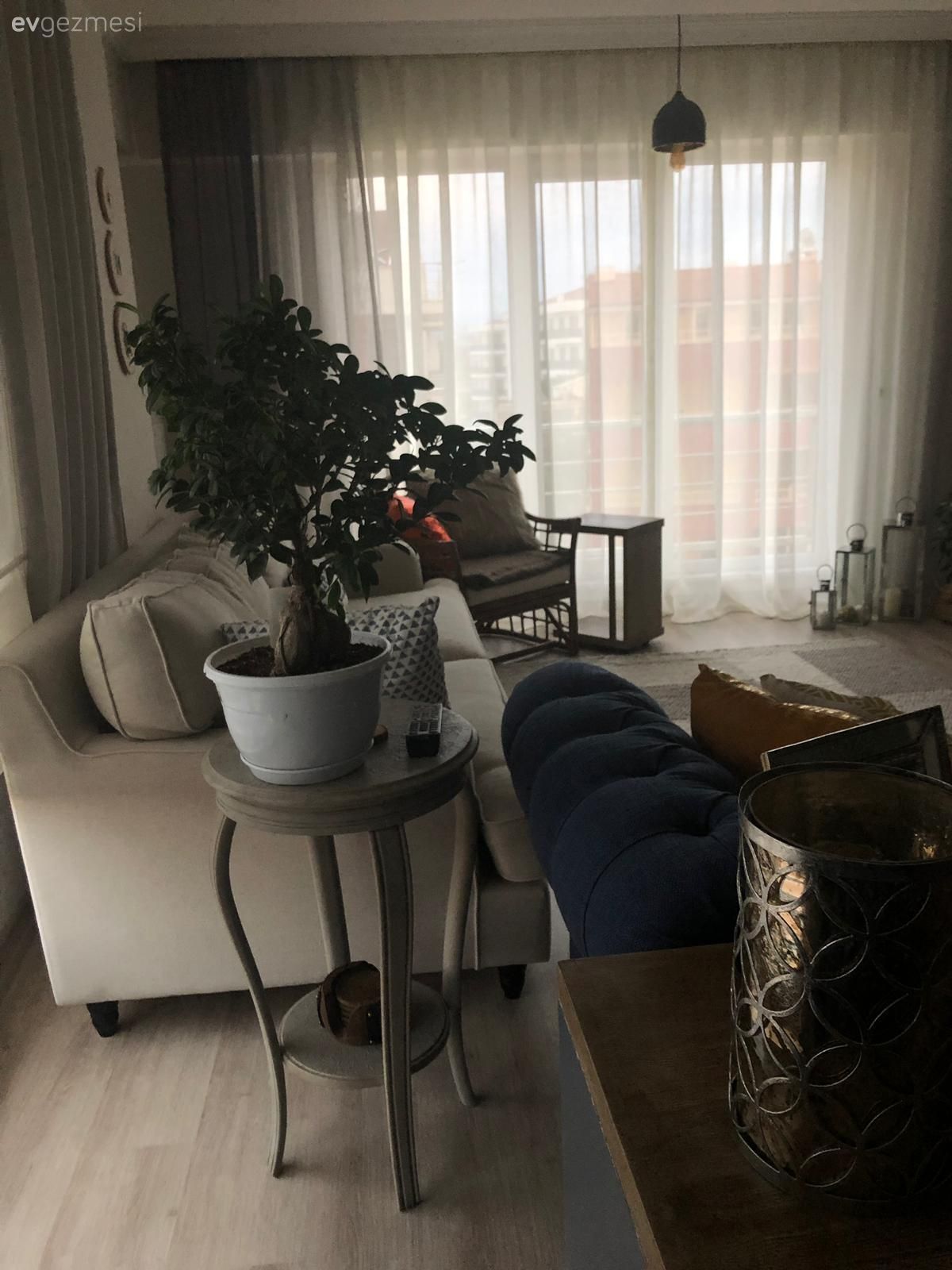 Bu Mutlu Evin Dekorasyonu Kişisel Dokunuşlar, El Emeği Parçalarla Dolu