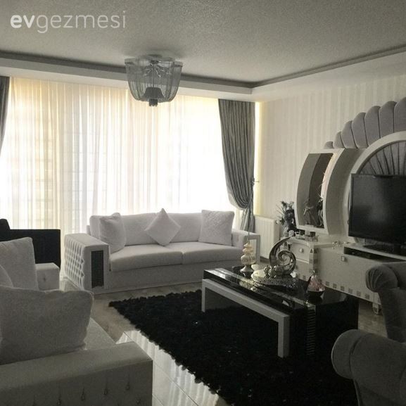 Beyaz, Halı, Perde, Salon, Sehpa, Tv ünitesi