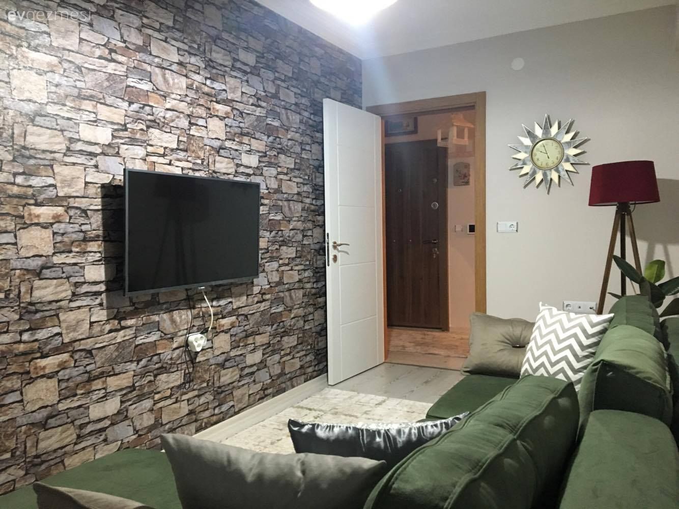 Duvar kağıdı, Köşe koltuk, Oturma Odası, Duvar saati, Taş duvar, Yeşil