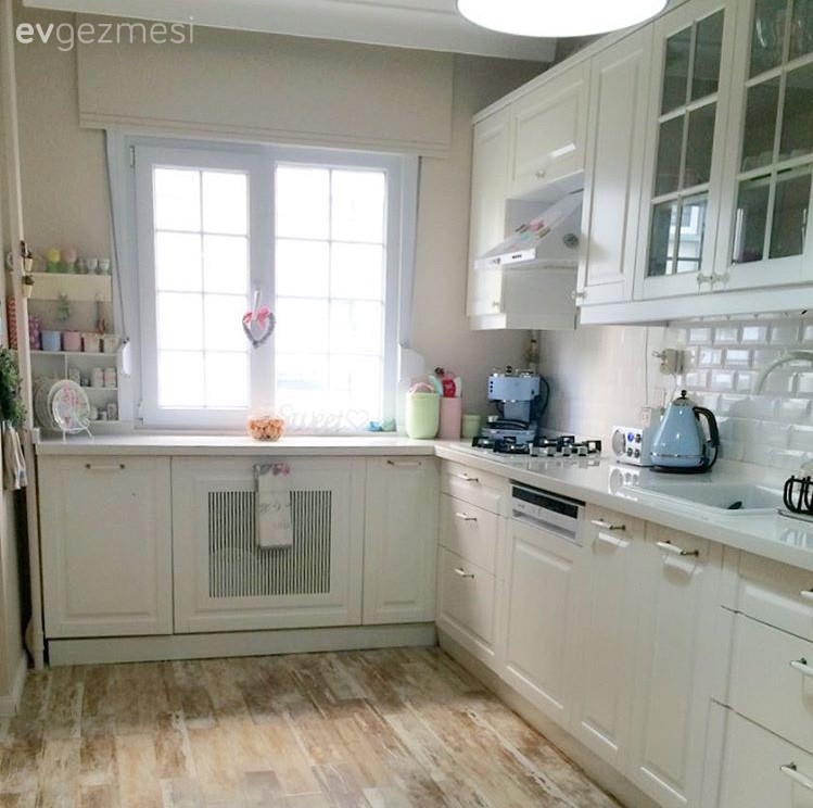 Burcu hanımın naturel esintili, aydınlık ve zarif evi..