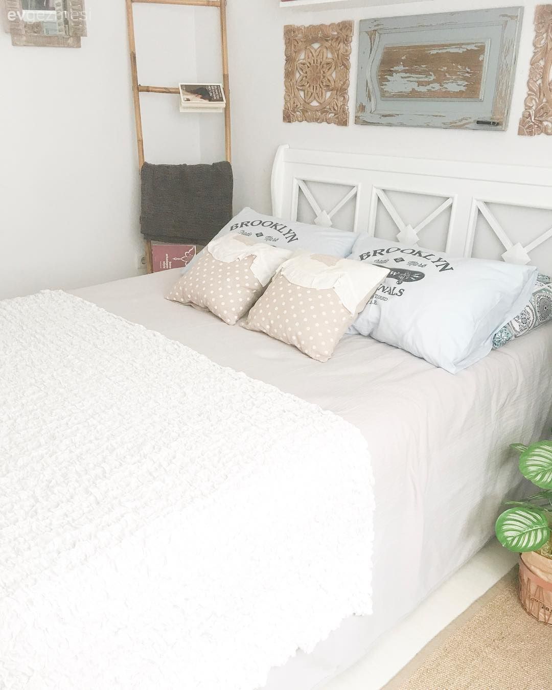 Dekoratif merdiven, Yatak Odası, Yatak odası duvar dekorasyonu, Kendin Yap