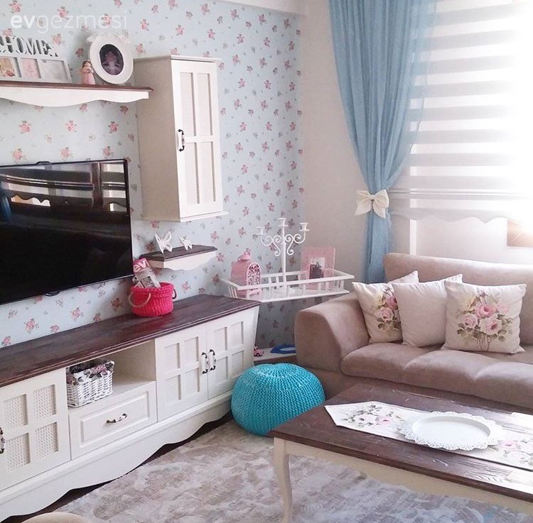 Ahşap Mobilya, Halı, Orta sehpa, Perde, Salon, Tv ünitesi