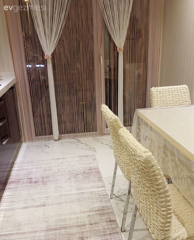 Halı, Mutfak, Mutfak masası