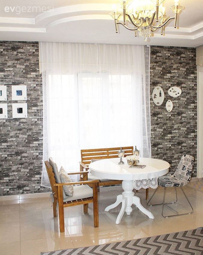 Ev Gezmesi: Sina Hanım'ın Göz Alıcı  Modern Mutfağı