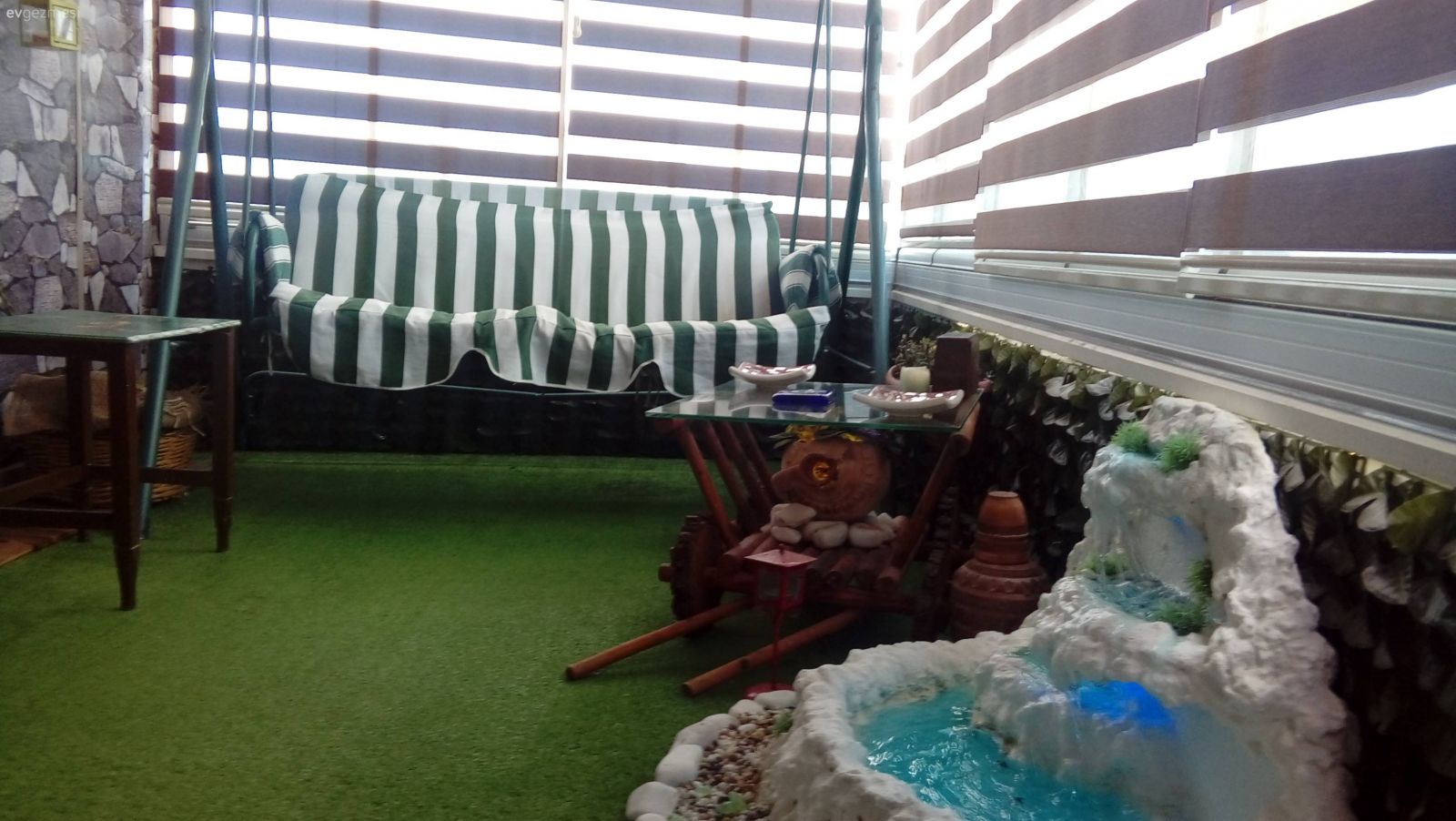 Bolca el emeği aksesuar ile keyiflik bir alan. Gülsüm hanımın balkonu..