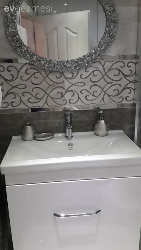 Tadilat sonrası kullanışlı ve şık: Esra hanımın evinin dönüşümü..