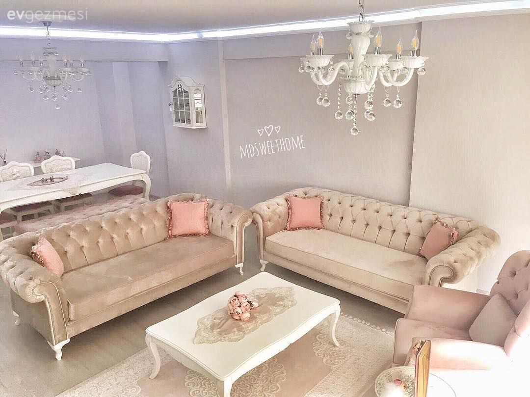 Avize, Chesterfield, Halı, Krem, Orta sehpa, Pembe, Salon, Yemek Odası